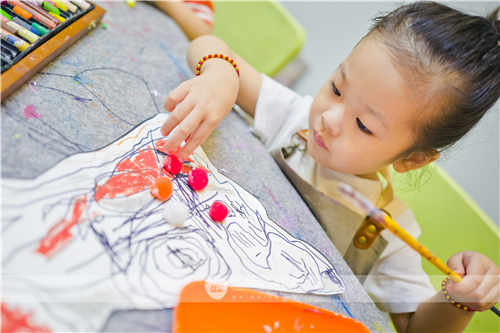 儿童美术教育加盟
