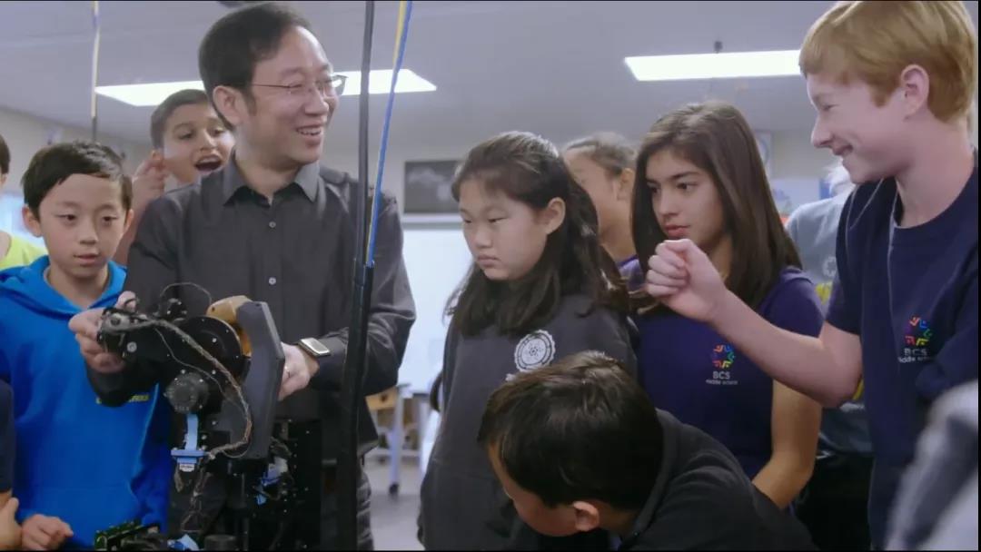 冬令营招募|走近世界名校，探索火星机器人的制作研发