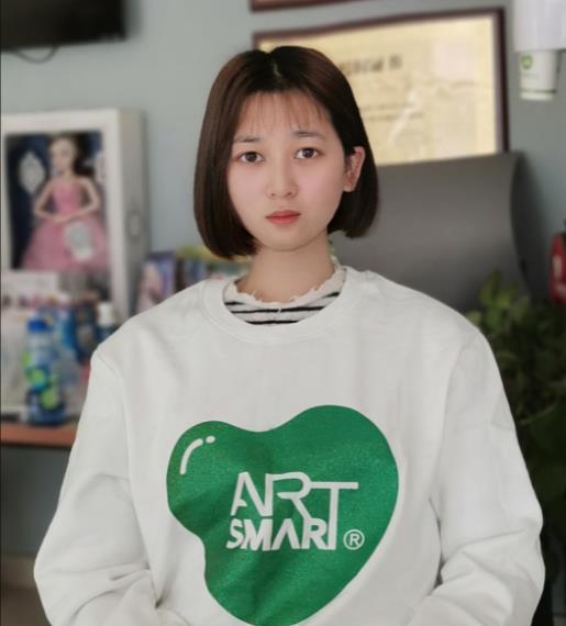 斯玛特儿童美术教育加盟校区教师穆优丛